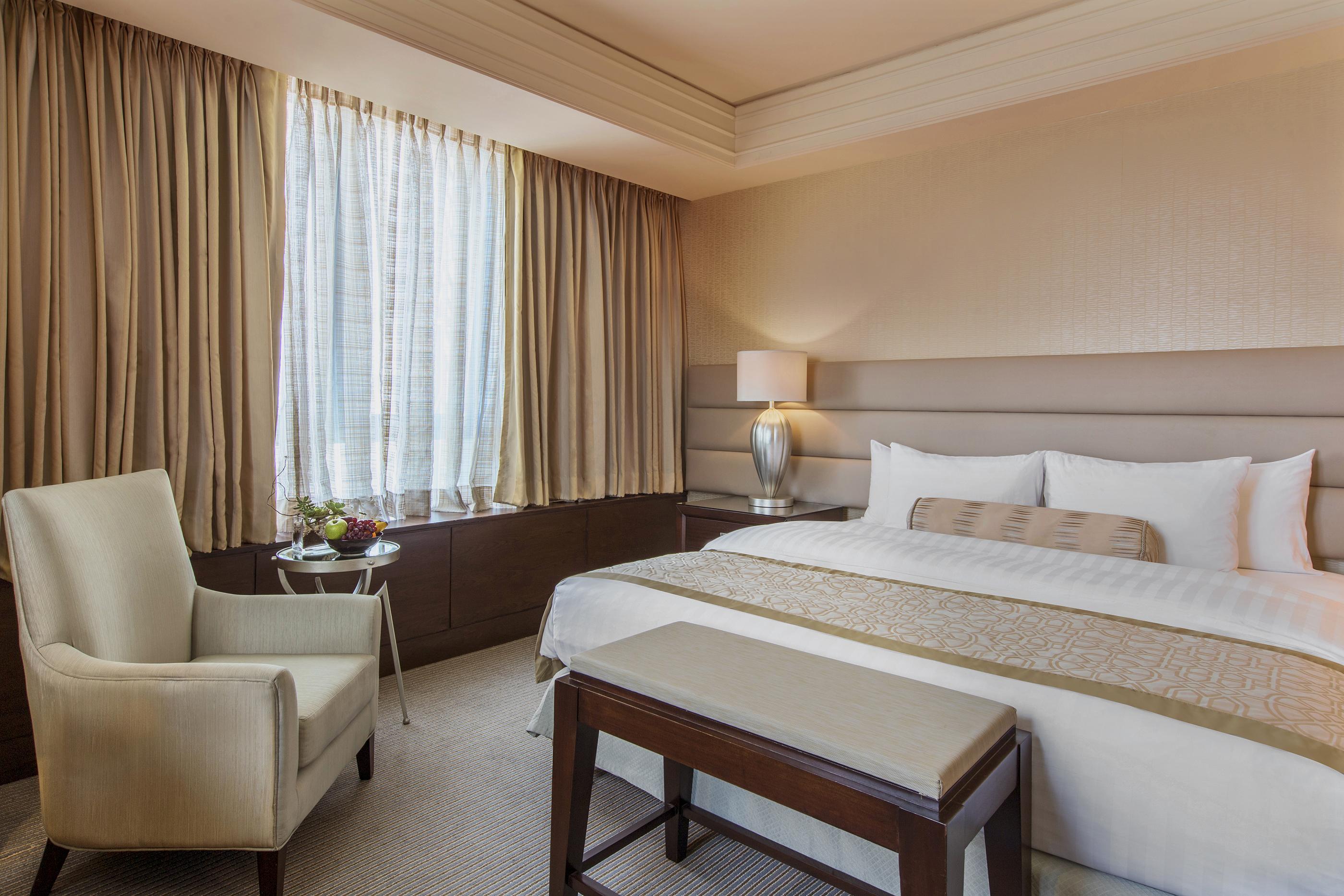 فندق كريمزون فيلينفيست سيتي، مانيلا مونتنلوبا المظهر الخارجي الصورة Deluxe Room