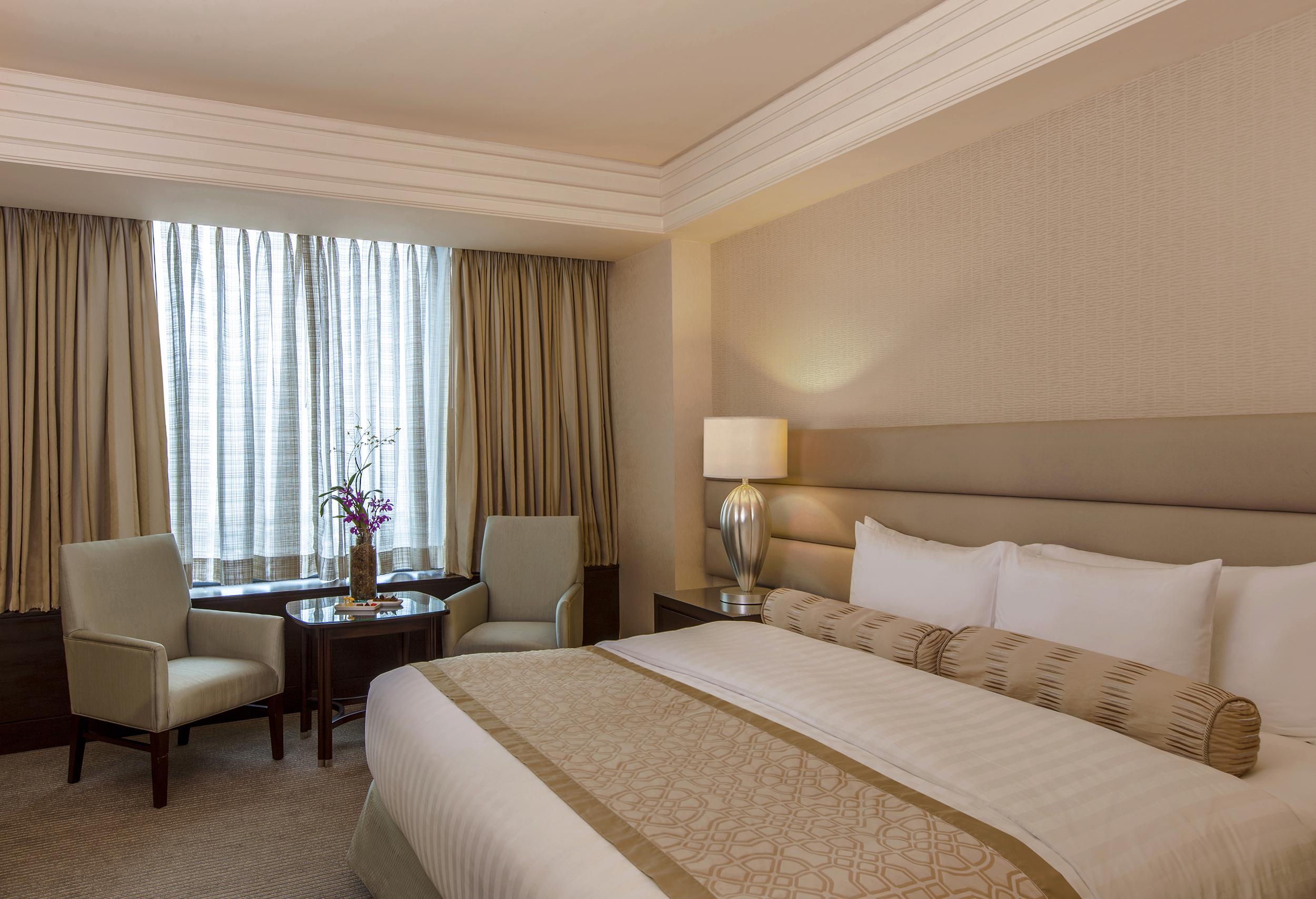 فندق كريمزون فيلينفيست سيتي، مانيلا مونتنلوبا المظهر الخارجي الصورة A room at the hotel